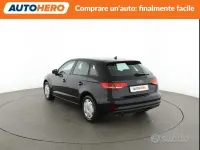 Usado Audi A3 150 CV (110 kW) 2018 Negro Berlina