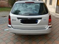 Usata Ford Focus 2004 Grigio Station wagon