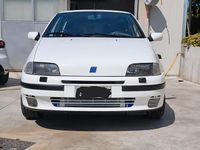 Usata Fiat Punto 300 CV (220 kW) 1997 Berlina