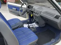 Usata Peugeot 205 54 CV (39 kW) 1988 Bianco Cabrio