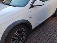 Usata Opel Insignia Country Tourer 194 CV (142 kW) 2014 Bianco Station wagon