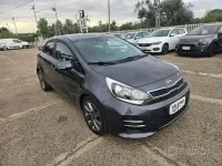 Usata Kia Rio 90 CV (66 kW) 2016 Grigio Utilitaria