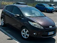 Usata Ford Fiesta 97 CV (71 kW) 2010 Berlina