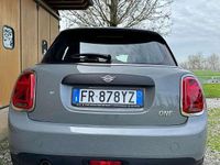 Usata Mini ONE 75 CV (55 kW) 2018 Utilitaria