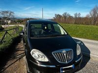 Usata Lancia Musa 95 CV (69 kW) 2011 Marrone Monovolume