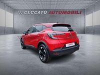 Usata Renault Captur Techno 101 CV (74 kW) 2025 Rosso SUV