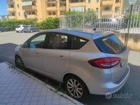 Begagnad Ford C-MAX 120 HK (88 kW) 2017 Grå Minibuss