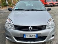 Usata Renault Clio II 72 CV (52 kW) 2010 Grigio Berlina