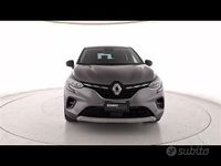 Usata Renault Captur Intens 145 CV (106 kW) 2022 Grigio scuro SUV