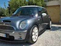 Usata Mini Cooper S 170 CV (125 kW) 2004 Grigio Utilitaria