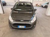 Usata Ford B-MAX Titanium 75 CV (55 kW) 2016 Grigio Monovolume