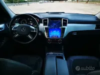 Usata Mercedes ML250 204 CV (150 kW) 2012 Grigio SUV