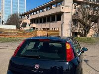 Usata Fiat Punto Lounge 69 CV (50 kW) 2015 Blu Utilitaria