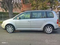 Usata VW Touran 105 CV (77 kW) 2005 Grigio Monovolume