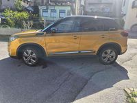 Usata Suzuki Vitara 129 CV (94 kW) 2020 Oro SUV