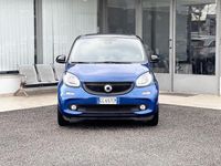 Usata Smart ForFour 90 CV (66 kW) 2017 Blu Utilitaria