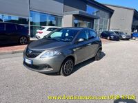 Usata Lancia Ypsilon S 69 CV (50 kW) 2024 Grigio scuro Utilitaria