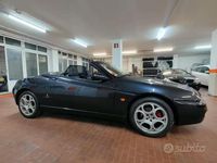 Usata Alfa Romeo Spider 166 CV (122 kW) 2004 Blu Cabrio