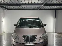 Usata Lancia Musa 77 CV (56 kW) 2011 Grigio Monovolume