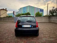 Usata Citroën C3 Elegance 73 CV (53 kW) 2003 Nero Berlina