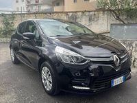 Second-hand Renault Clio IV 90 CP (66 kW) 2018 Negru Berlinǎ