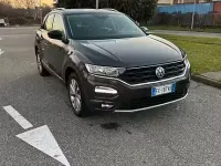 Usata VW T-Roc 116 CV (85 kW) 2019 Marrone SUV