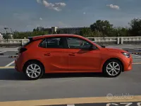 Usata Opel Corsa Design & Tech 101 CV (74 kW) 2023 Arancione Utilitaria