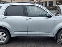Usata Daihatsu Terios 105 CV (77 kW) 2006 Grigio SUV
