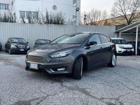 Usata Ford Focus Titanium 120 CV (88 kW) 2015 Grigio Berlina