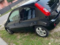 Usata Ford Fiesta 75 CV (55 kW) 2008 Nero Utilitaria
