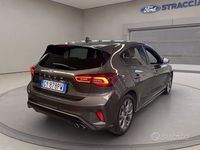 Usata Ford Focus ST-Line 116 CV (85 kW) 2025 Grigio metallizzato Berlina