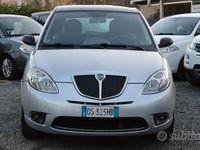 Usata Lancia Ypsilon 75 CV (55 kW) 2008 Grigio Utilitaria