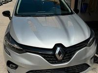 Usata Renault Clio V 86 CV (63 kW) 2022 Grigio Berlina
