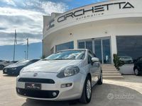 Usata Fiat Punto Lounge 75 CV (55 kW) 2015 Argento Utilitaria
