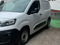 Usata Fiat Doblò 102 CV (75 kW) 2023 Bianco Monovolume