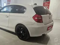 Usata BMW 118 Efficient Dynamics 143 CV (105 kW) 2011 Bianco Utilitaria