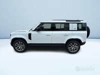 Usata Land Rover Defender SE 300 CV (220 kW) 2022 Bianco SUV