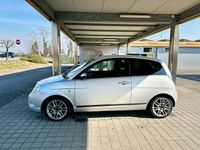 Usata Lancia Ypsilon 90 CV (66 kW) 2007 Argento Utilitaria