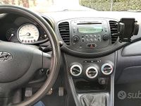 Usata Hyundai i10 66 CV (48 kW) 2010 Bianco Utilitaria