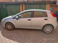 Usata Fiat Grande Punto 69 CV (50 kW) 2015 Utilitaria