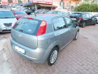 Usata Fiat Grande Punto Dynamic 65 CV (47 kW) 2006 Grigio Utilitaria