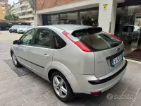 Usata Ford Focus 90 CV (66 kW) 2006 Grigio Berlina