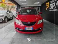 Usata Lancia Ypsilon Silver 95 CV (69 kW) 2017 Rosso Utilitaria
