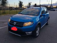 Usata Dacia Sandero Prestige 90 CV (66 kW) 2016 Blu/azzurro SUV