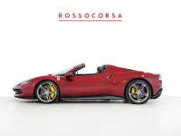 Usata Ferrari 296 829 CV (609 kW) 2023 Rosso mugello Cabrio