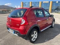Usata Dacia Sandero Stepway 90 CV (66 kW) 2012 Rosso Berlina