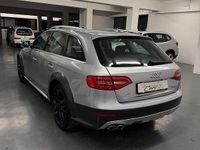 Usata Audi A4 Allroad Business 190 CV (139 kW) 2015 Grigio Station wagon