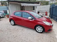 Usata Peugeot 208 Active 68 CV (50 kW) 2017 Rosso Utilitaria