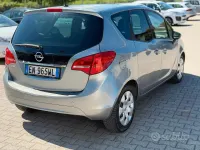 Usata Opel Meriva Cosmo 120 CV (88 kW) 2013 Grigio Monovolume