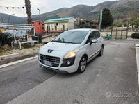 Usata Peugeot 3008 110 CV (80 kW) 2010 Bianco Station wagon